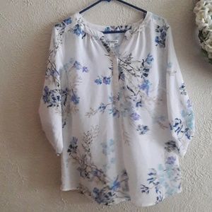 Summer Blouse sz M